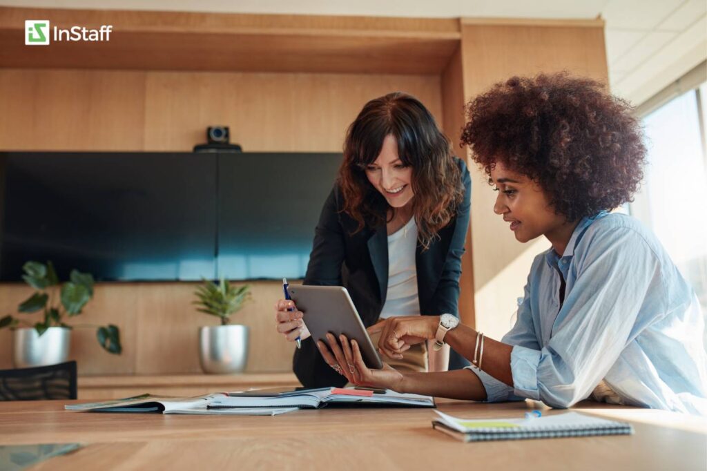 Contingent Worker: Definition, Types, and HR Best Practices 