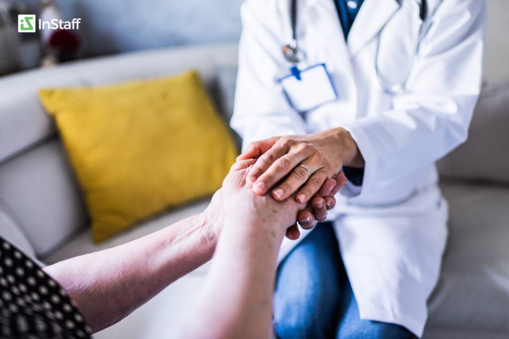 How Time Tracking and Accurate Paystubs Improve Workforce Efficiency in Healthcare Settings